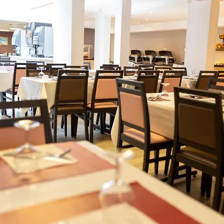 Croix Des Bretons - Pyrenees 卢德