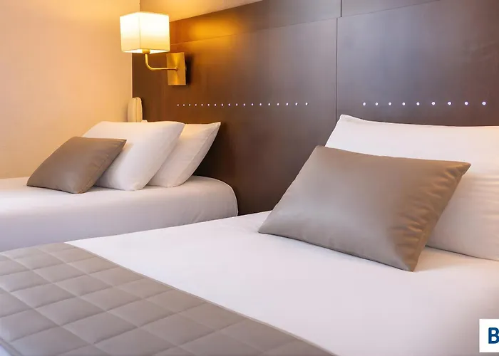 Hotel Croix Des Bretons - Pyrénées