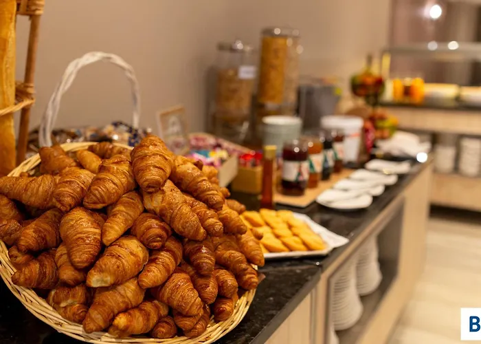 Croix Des Bretons - Pyrénées Hotel 3*