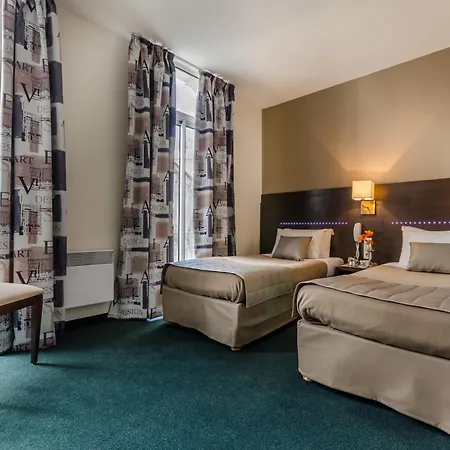 Croix Des Bretons - Pyrénées Hotel Lourdes