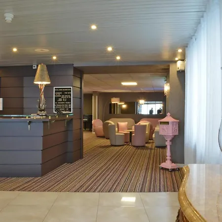 Croix Des Bretons - Pyrénées Hotel