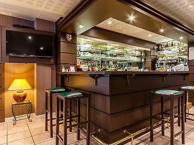 Croix Des Bretons - Pyrenees Hotel