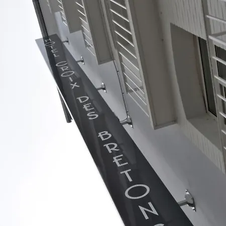 Croix Des Bretons - Pyrénées Hotel Lourdes