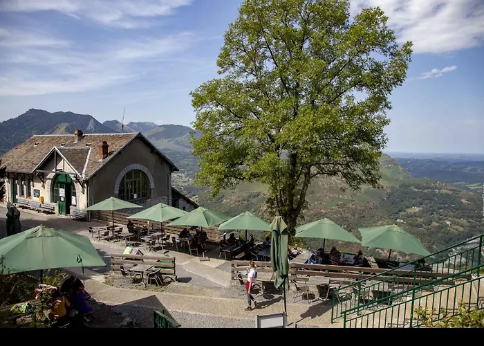 Croix Des Bretons - Pyrenees ホテル 3*