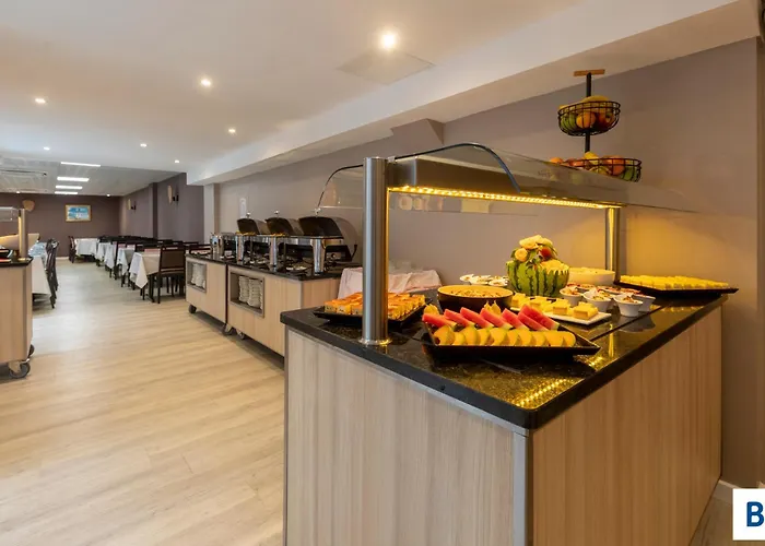 Hotel Croix Des Bretons - Pyrenees