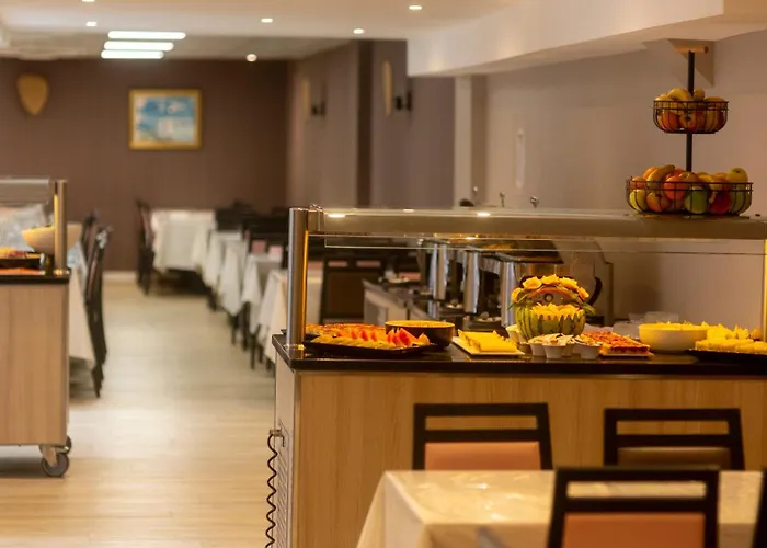 Croix Des Bretons - Pyrenees 3* ルルド