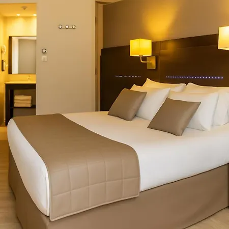 Croix Des Bretons - Pyrenees 3*