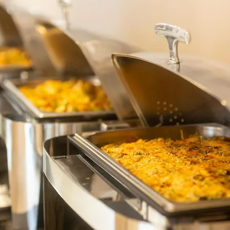 Hotel Croix Des Bretons - Pyrenees