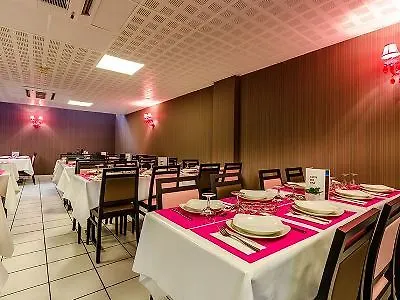 Hotel Croix Des Bretons - Pyrenees 3*