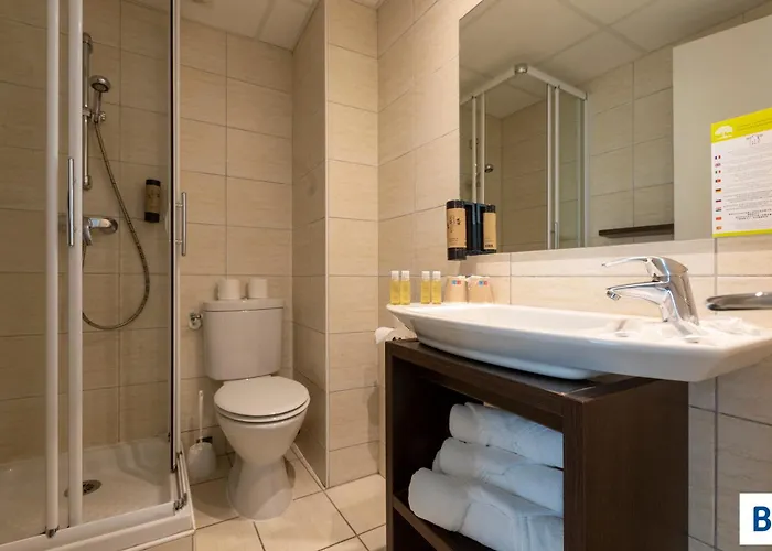 Croix Des Bretons - Pyrenees Hotel