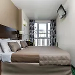 Отель Croix Des Bretons - Pyrenees
