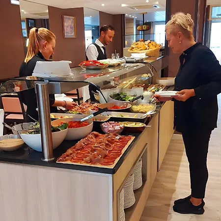 Croix Des Bretons - Pyrenees Лурд