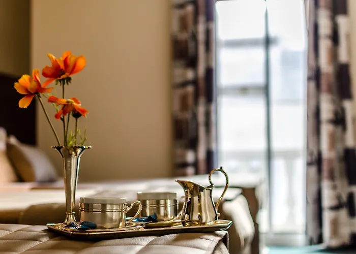 Hotel Croix Des Bretons - Pyrenees