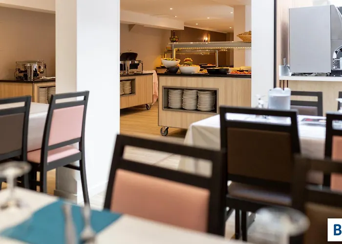 Croix Des Bretons - Pyrenees Hotel